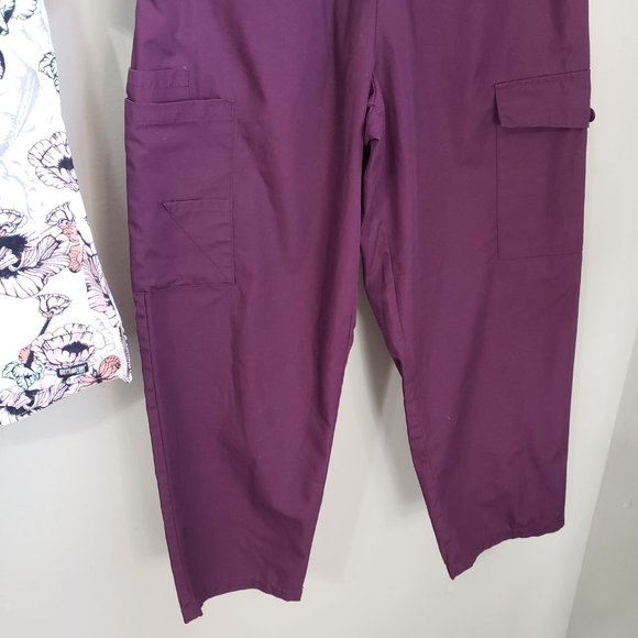 Grey's Anatomy White Floral Scrub Top Purple Cargo Scrub Pants Set Size Small - Picture 9 of 16